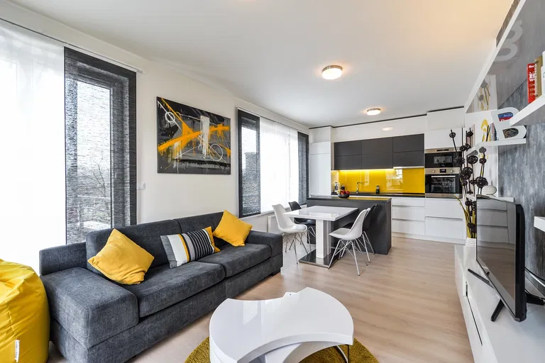V Háji, Holešovice - Praha 7 | Prenájom, Byt, 2-izbový, 120 m²