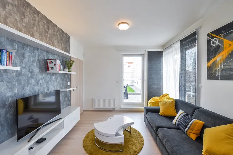 V Háji, Holešovice - Praha 7 | Prenájom, Byt, 2-izbový, 120 m²