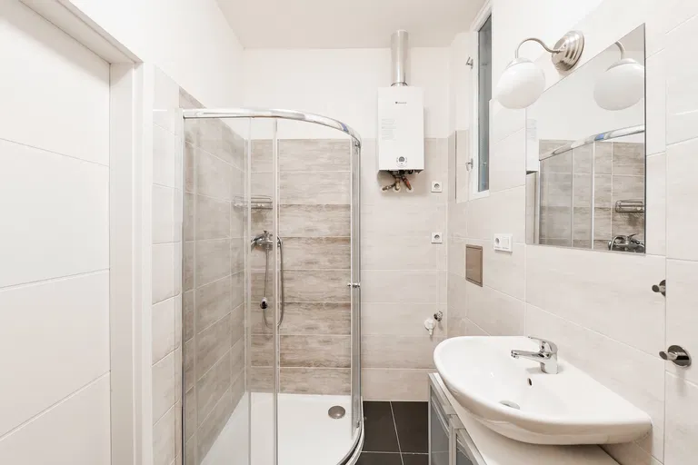 Vinohradská, Vinohrady - Prague 2 | Sale, Apartment, Three-bedroom (4+kk), 119 m²