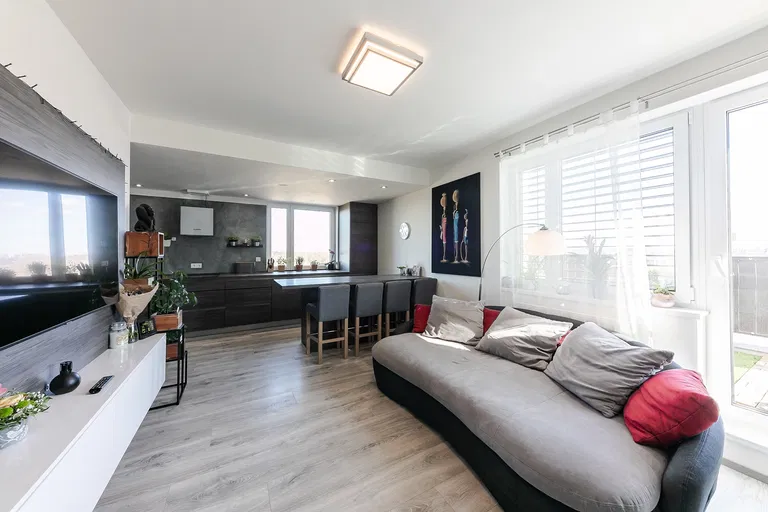 Želetická, Zličín - Prague 5 | Sale, Apartment, Two-bedroom (3+kk), 129 m²