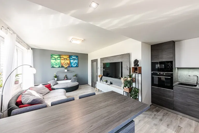 Želetická, Zličín - Prague 5 | Sale, Apartment, Two-bedroom (3+kk), 129 m²