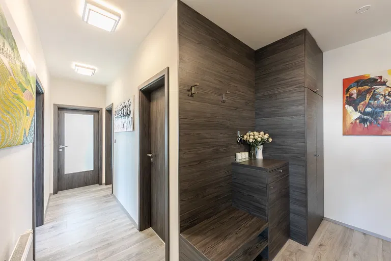 Želetická, Zličín - Prague 5 | Sale, Apartment, Two-bedroom (3+kk), 129 m²
