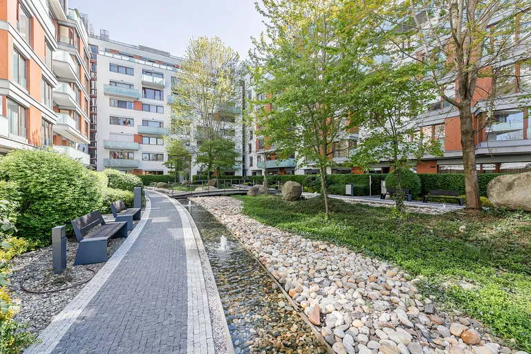 Rohanské nábřeží, Karlín - Prague 8 | Sale, Apartment, Two-bedroom (3+kk), 126 m²