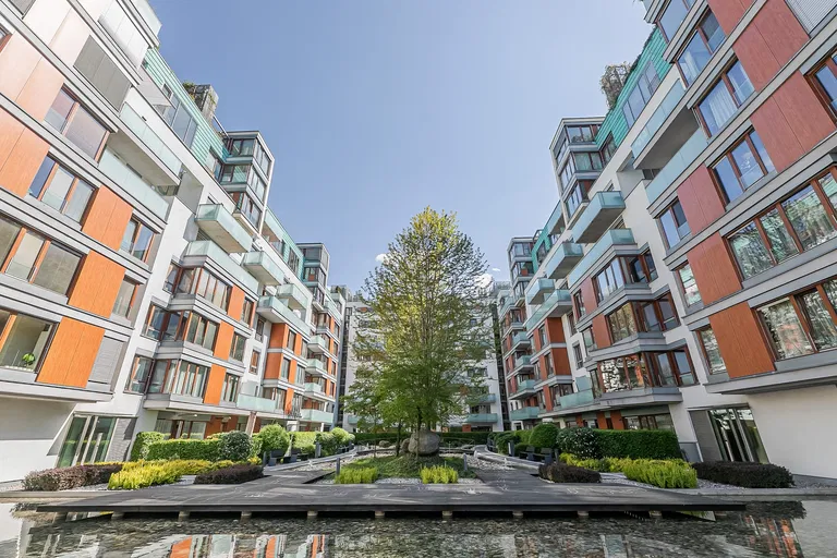 Rohanské nábřeží, Karlín - Prague 8 | Sale, Apartment, Two-bedroom (3+kk), 126 m²