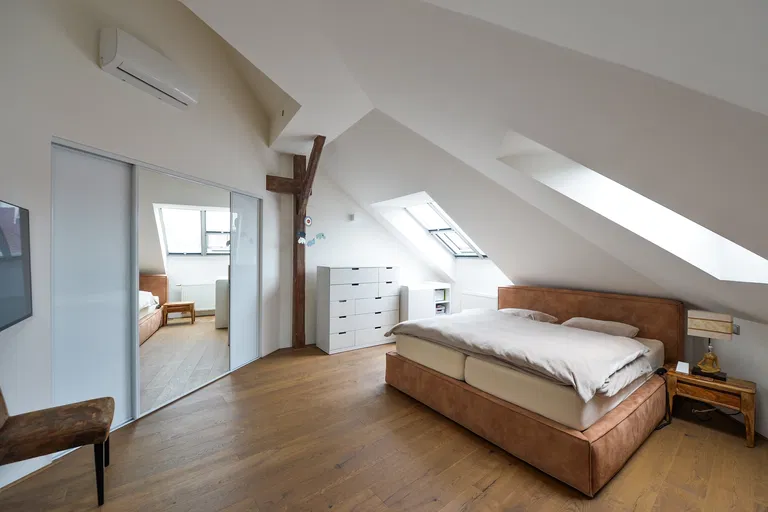 Vinohradská, Vinohrady - Praha 2 | Prenájom, Byt, 4-izbový, 160 m²