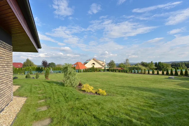 Trnová - Praha-západ | Predaj, Rodinný dom, 5-izbový, 247 m²