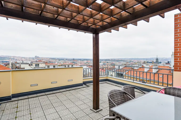 Vinohradská, Vinohrady - Praha 2 | Prenájom, Byt, 4-izbový, 160 m²