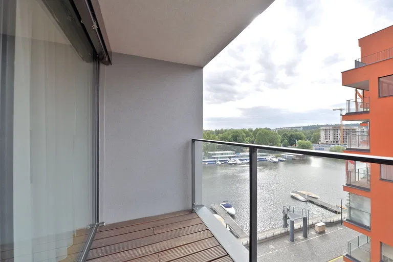 V Přístavu, Holešovice - Praha 7 | Prenájom, Byt, 3-izbový, 100 m²