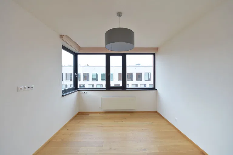V Přístavu, Holešovice - Praha 7 | Prenájom, Byt, 3-izbový, 100 m²