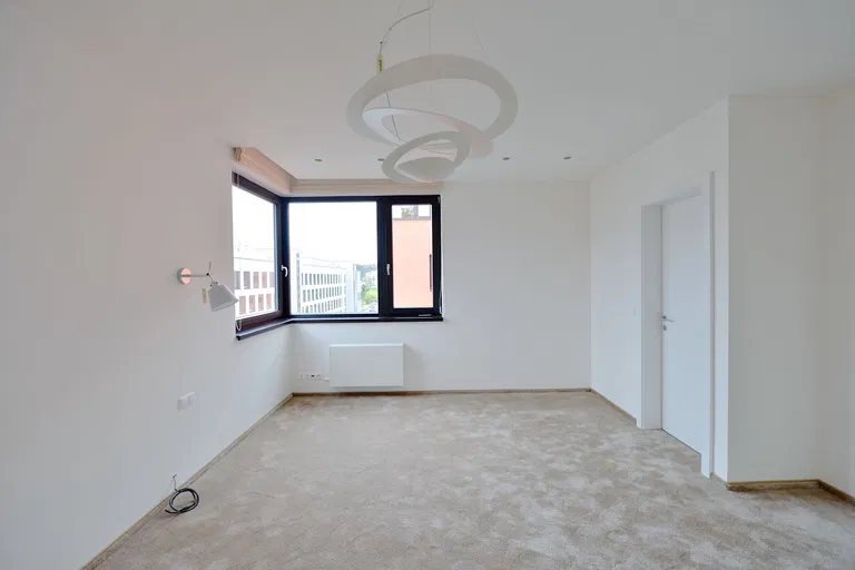 V Přístavu, Holešovice - Praha 7 | Prenájom, Byt, 3-izbový, 100 m²