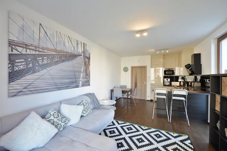 V Háji, Holešovice - Praha 7 | Prenájom, Byt, 2-izbový, 139 m²