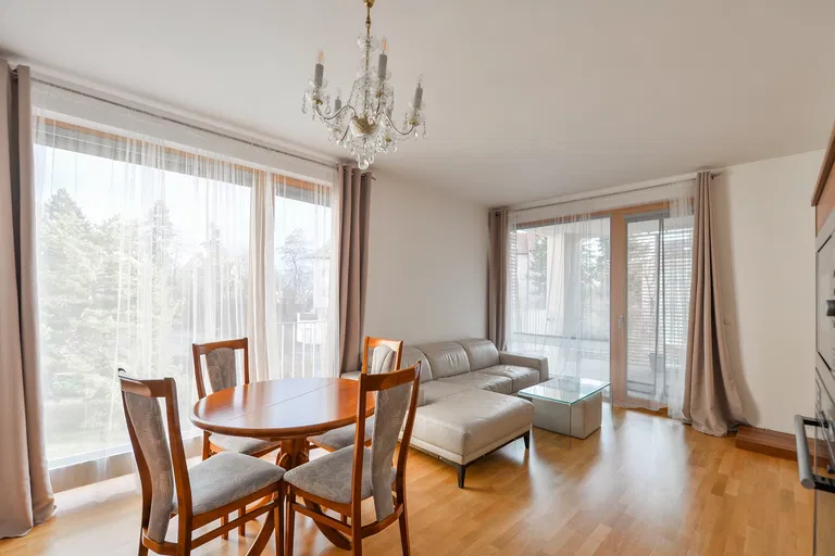 Pod Stadiony, Smíchov - Praha 5 | Prenájom, Byt, 3-izbový, 73 m²