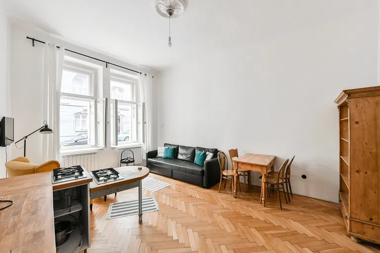 Řehořova, Žižkov - Prague 3 | Sale, Apartment, One-bedroom (2+kk), 45 m²