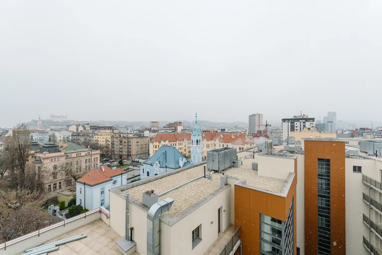 Bezručova, Staré Mesto - Bratislava I | Prenájom, Byt, 2-izbový, 53 m²