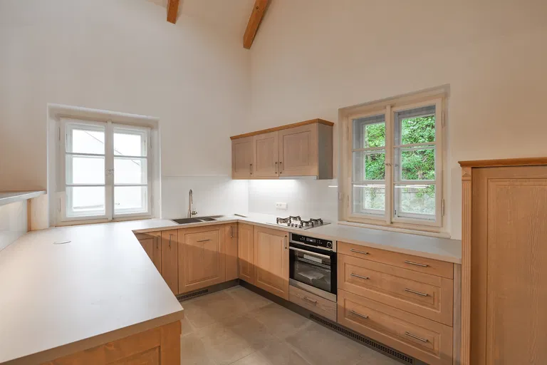 V Podbabě, Dejvice - Praha 6 | Prenájom, Rodinný dom, 5-izbový, 321 m²