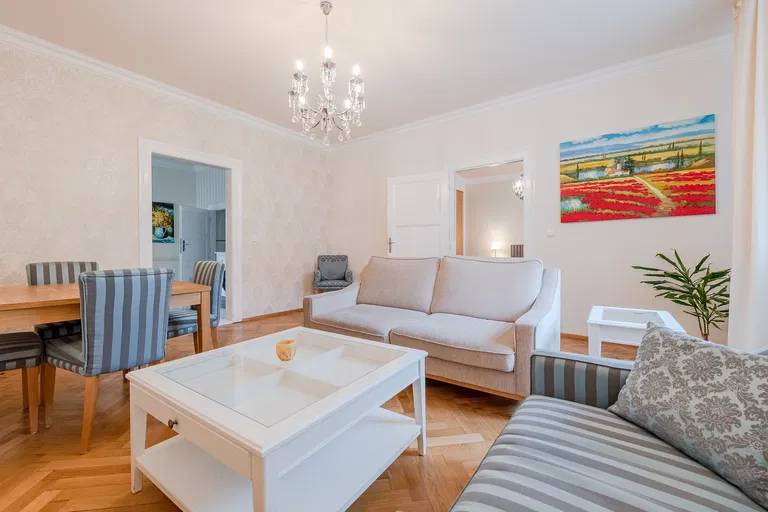 Zochova, Staré Mesto - Bratislava I | Rent, Apartment, Two-bedroom (3+kk), 93 m²