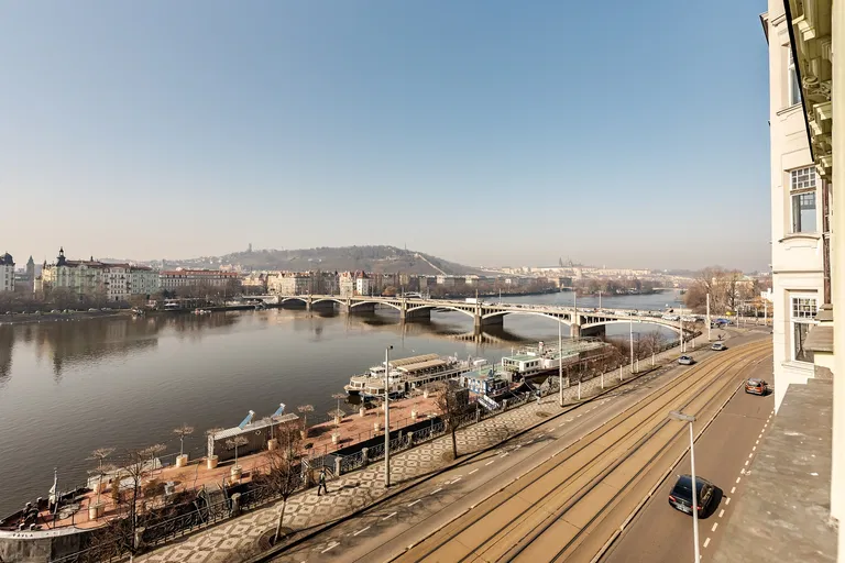 Trojanova, Nové Město - Praha 2 | Prenájom, Byt, 3-izbový, 115 m²