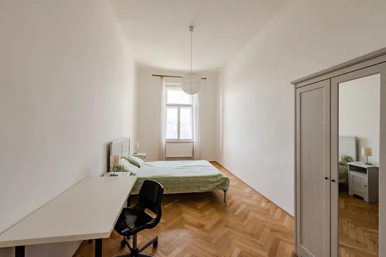 Trojanova, Nové Město - Praha 2 | Prenájom, Byt, 3-izbový, 115 m²