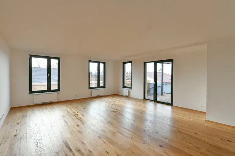 Pod Havránkou, Troja - Prague 7 | Sale, Apartment, Four-bedroom (5+kk), 172 m²