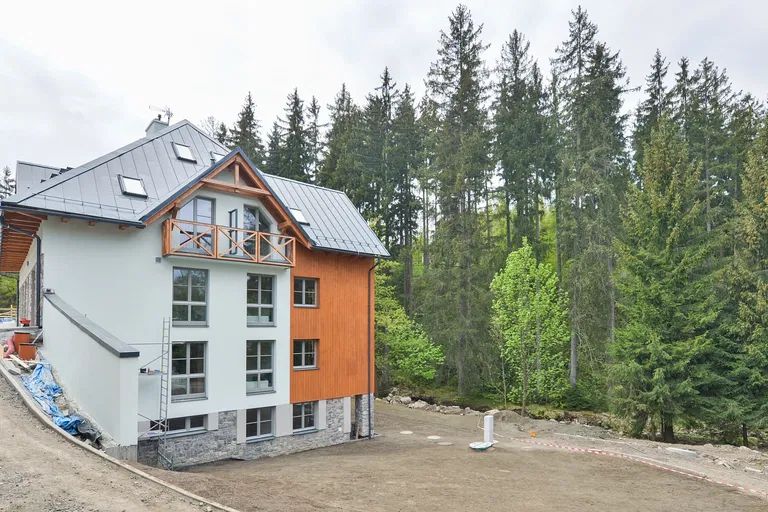 Harrachov - Semily | Sale, Apartment, Studio (1+kk), 121 m²