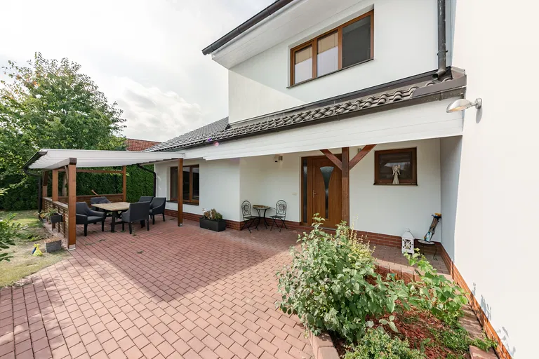 Rorýsová, Zdiměřice - Praha-západ | Predaj, Rodinný dom, 5-izbový, 188 m²