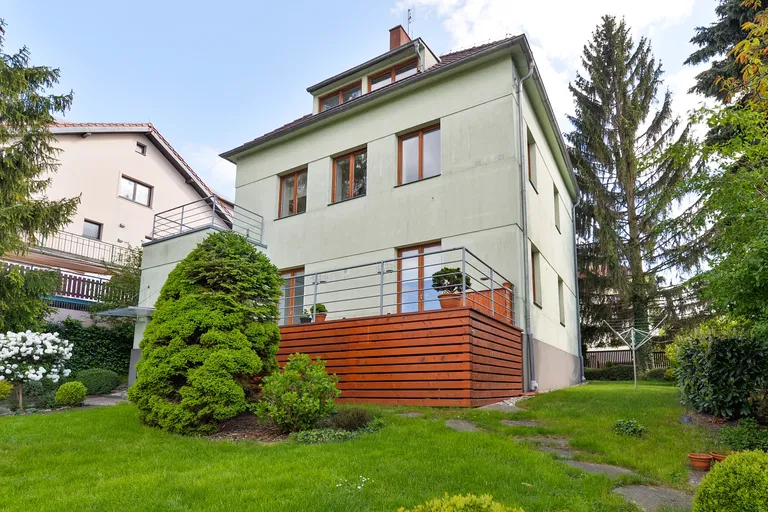 Sadová, Bílá Hora - Praha 6 | Predaj, Rodinný dom, 5-izbový, 266 m²