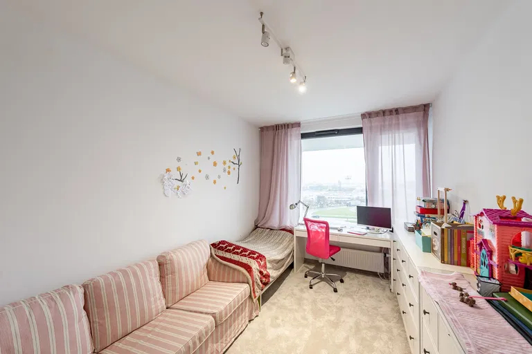 Ondreja Štefánka, Petržalka - Bratislava V | Predaj, Byt, 3-izbový, 100 m²