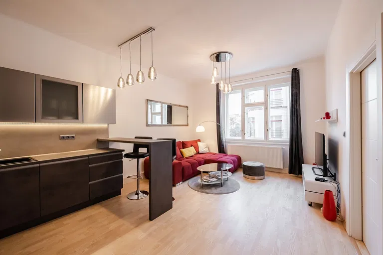 náměstí 14. října, Smíchov - Praha 5 | Predaj, Byt, 2-izbový, 56 m²