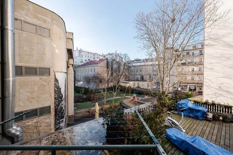 náměstí 14. října, Smíchov - Praha 5 | Predaj, Byt, 2-izbový, 56 m²