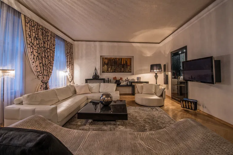 Masná, Staré Město - Praha 1 | Predaj, Byt, 3-izbový, 136 m²