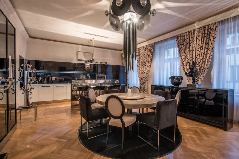 Masná, Staré Město - Praha 1 | Predaj, Byt, 3-izbový, 136 m²