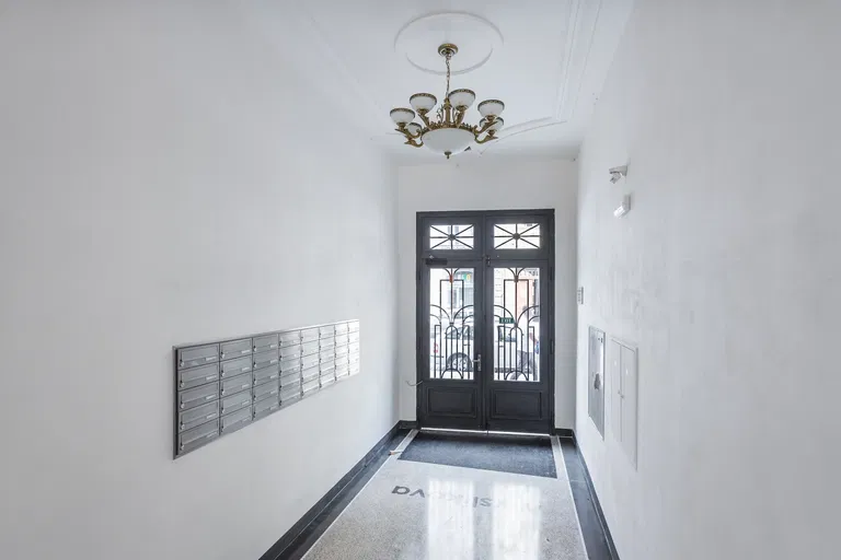 Myslíkova, Nové Město - Praha 2 | Prenájom, Byt, 2-izbový, 82 m²