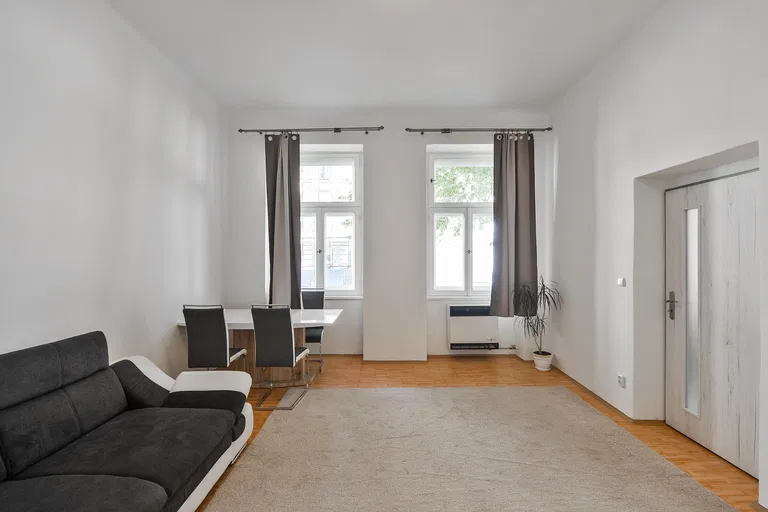 Vítkova, Karlín - Praha 8 | Predaj, Byt, 1-izbový, 50 m²