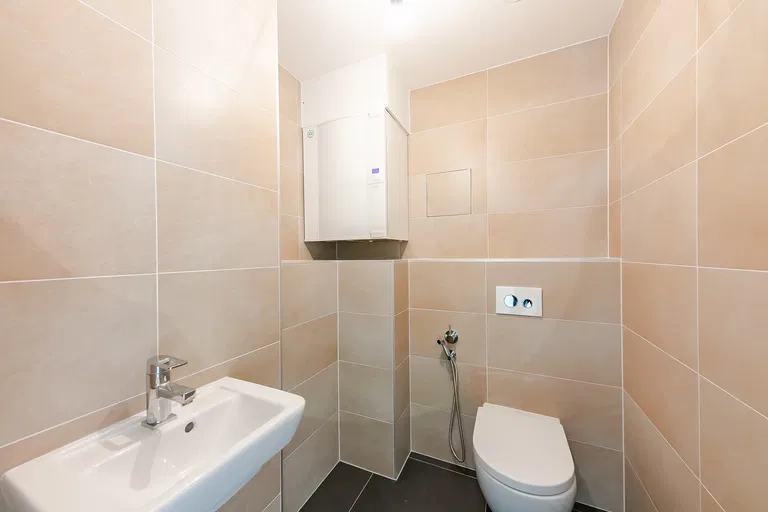 Mukařovského, Stodůlky - Prague 5 | Sale, Apartment, Three-bedroom (4+kk), 95 m²
