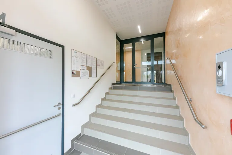 Mukařovského, Stodůlky - Prague 5 | Sale, Apartment, Three-bedroom (4+kk), 95 m²