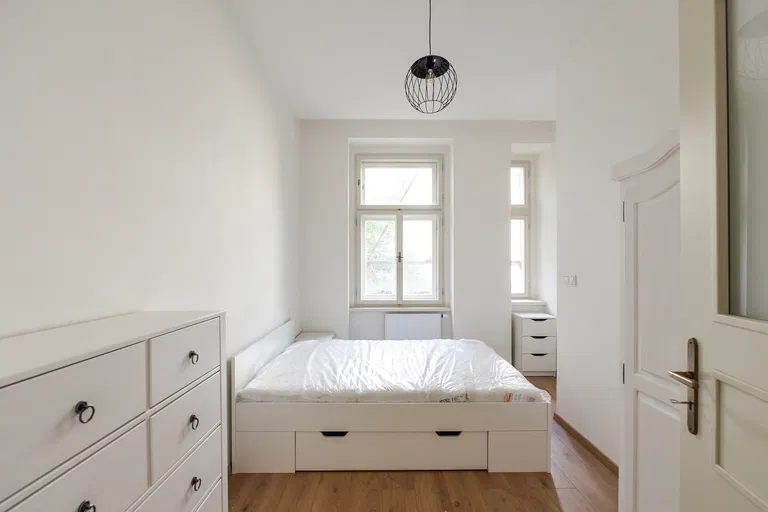 Orelská, Vršovice - Praha 10 | Prenájom, Byt, 2-izbový, 41 m²