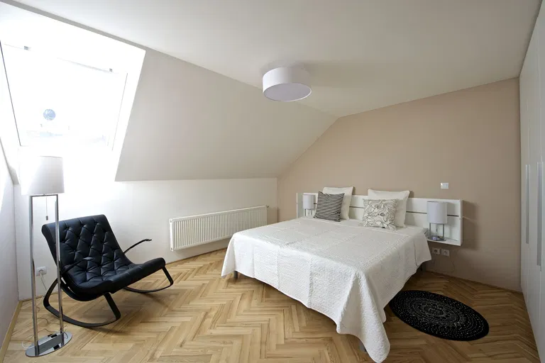 Záhřebská, Vinohrady - Prague 2 | Sale, Apartment, Three-bedroom (4+kk), 268 m²
