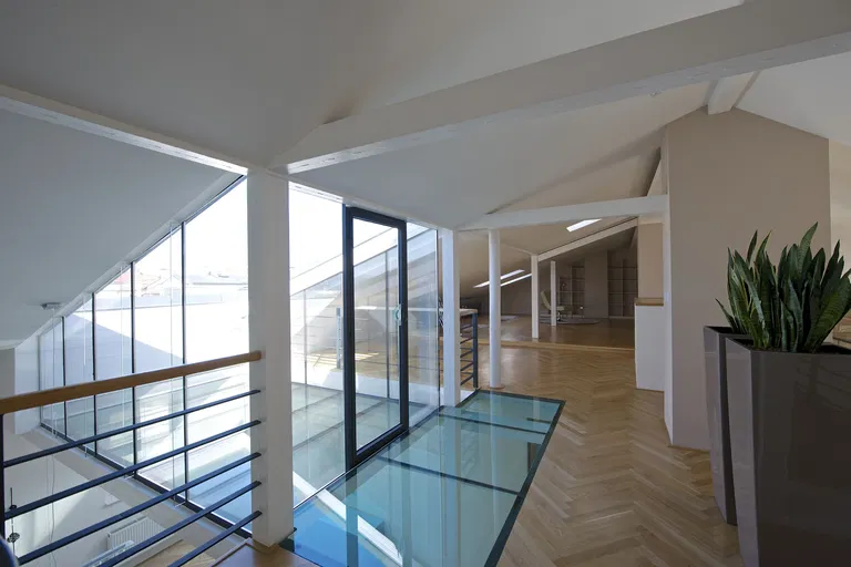 Záhřebská, Vinohrady - Prague 2 | Sale, Apartment, Three-bedroom (4+kk), 268 m²