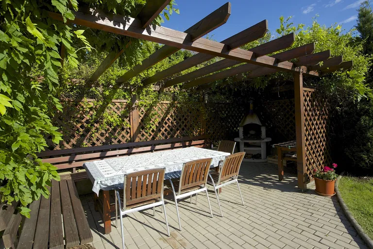 Starodvorská, Lysolaje - Praha 6 | Prenájom, Rodinný dom, 6-izbový, 409 m²