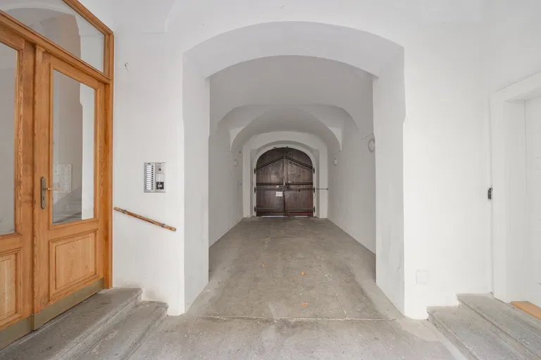 Ostrovní, Nové Město - Prague 1 | Sale, Apartment, One-bedroom (2+1), 111 m²