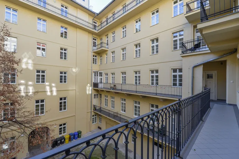 Ostrovní, Nové Město - Prague 1 | Sale, Apartment, One-bedroom (2+1), 111 m²