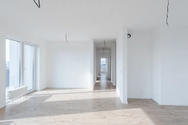 Fialová, Petržalka - Bratislava V | Predaj, Byt, 4-izbový, 137 m²