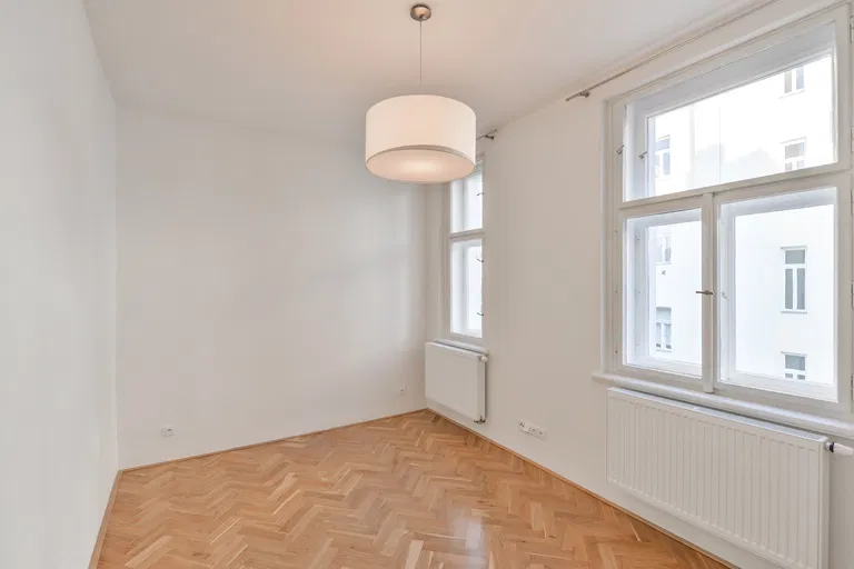 Na Bělidle, Smíchov - Praha 5 | Prenájom, Byt, 2-izbový, 67 m²