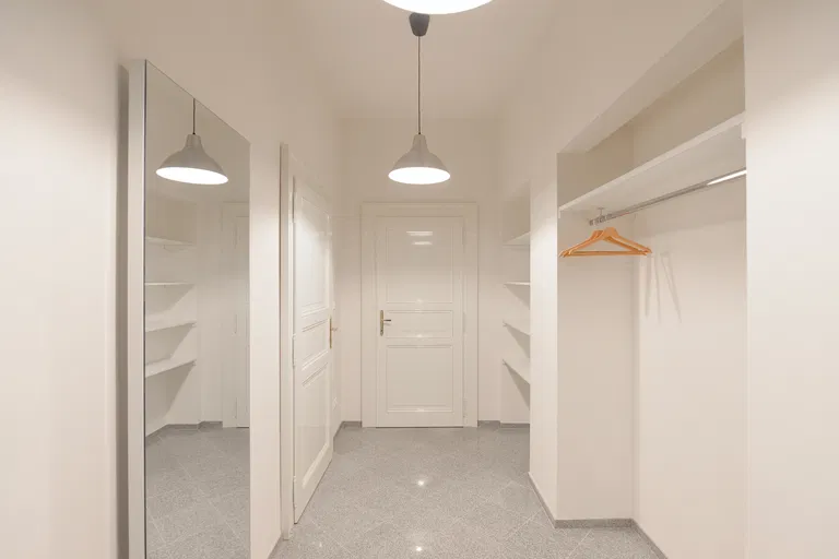Na Bělidle, Smíchov - Praha 5 | Prenájom, Byt, 2-izbový, 67 m²