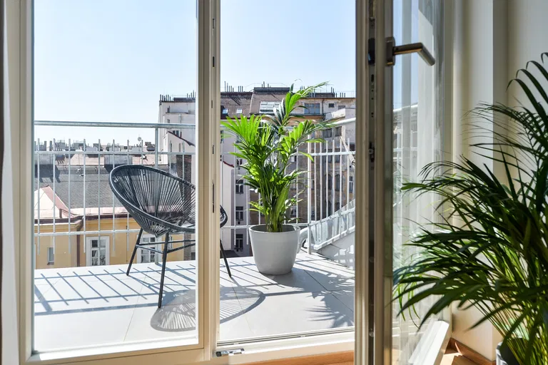 Heřmanova, Holešovice - Praha 7 | Prenájom, Byt, 2-izbový, 53 m²