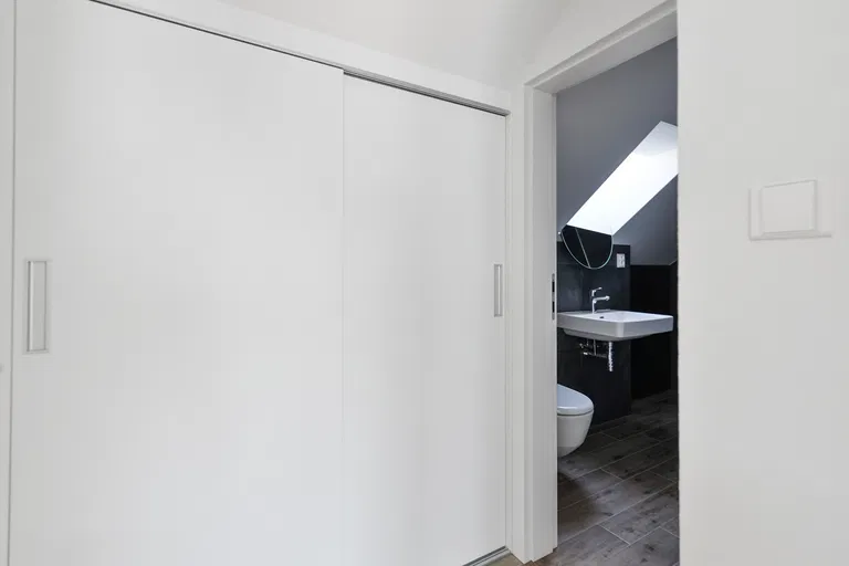 Heřmanova, Holešovice - Praha 7 | Prenájom, Byt, 2-izbový, 53 m²