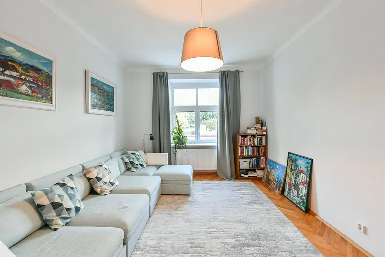 V Mezihoří, Libeň - Prague 8 | Sale, Apartment, One-bedroom (2+1), 71 m²