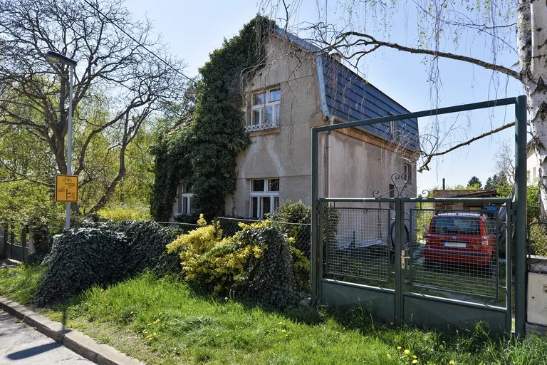 Dobrošovská, Horní Počernice - Praha 9 | Predaj, Rodinný dom, 3-izbový, 115 m²
