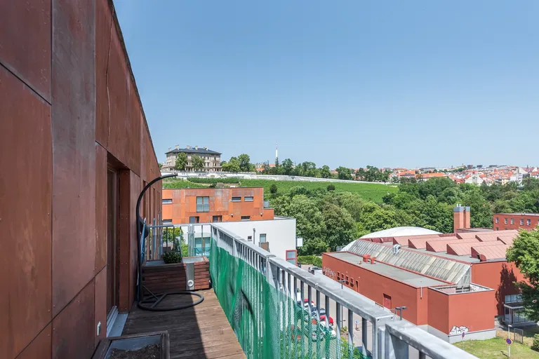 Vršovická, Vršovice - Prague 10 | Sale, Apartment, Three-bedroom (4+kk), 149 m²