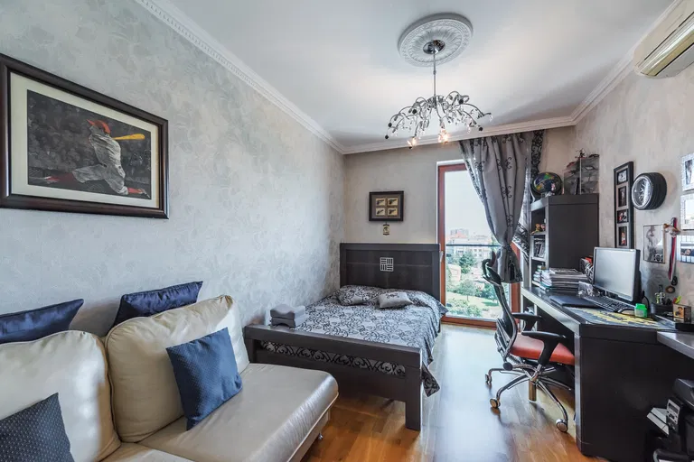 Vršovická, Vršovice - Prague 10 | Sale, Apartment, Three-bedroom (4+kk), 149 m²